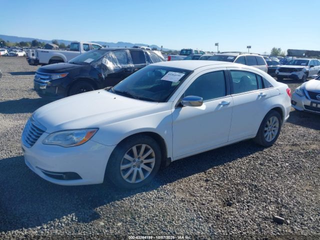 2013 CHRYSLER 200 1C3CCBCG6DN623564 Photo 1