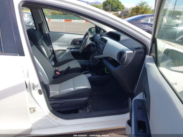 2012 TOYOTA PRIUS C JTDKDTB34C1025729 Photo 4