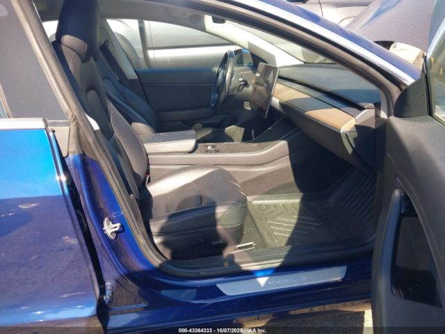 2018 TESLA MODEL 3 5YJ3E1EA2JF164231 Photo 4