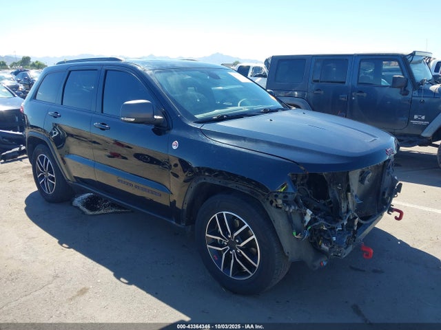 1C4RJFLG1KC733546 Jeep Grand Cherokee