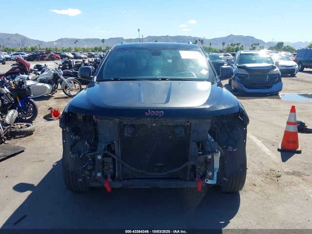 1C4RJFLG1KC733546 Jeep Grand Cherokee