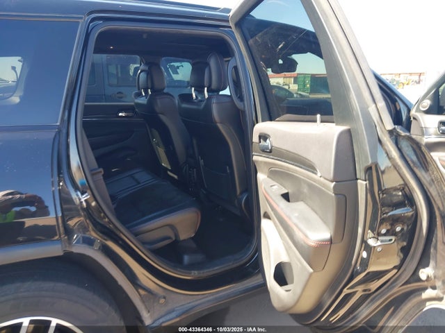 1C4RJFLG1KC733546 Jeep Grand Cherokee