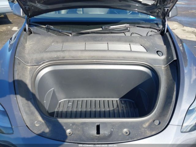2023 TESLA MODEL Y 7SAYGDEE4PA192738 Photo 9