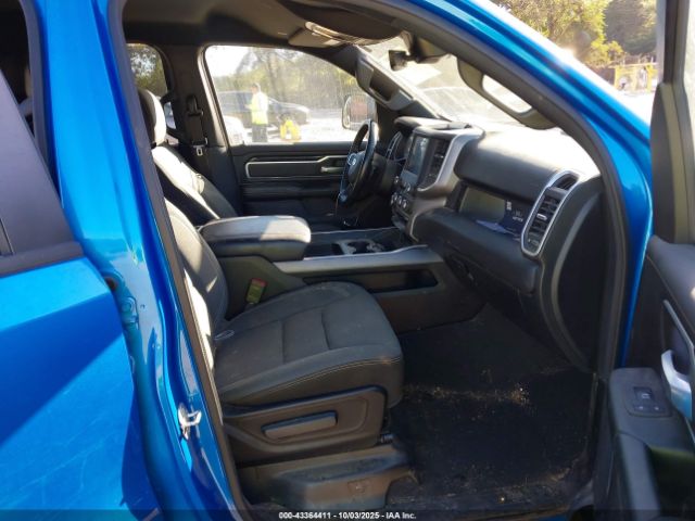 2022 RAM 1500 1C6RREBM4NN372405 Photo 4