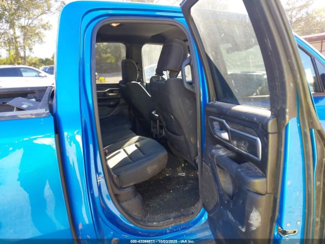 2022 RAM 1500 1C6RREBM4NN372405 Photo 7