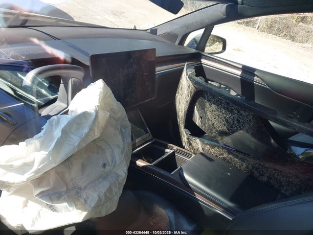 Продаж на аукціоні авто 2023 Tesla Model X Dual Motor All-wheel Drive/standard Range, vin: 7SAXCBE53PF381282, номер лоту: 43364448