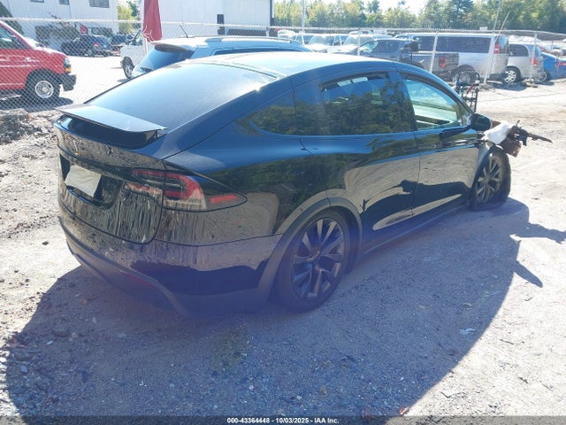 2023 TESLA MODEL X 7SAXCBE53PF381282 Photo 3
