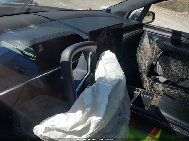 2023 TESLA MODEL X 7SAXCBE53PF381282 Photo 6