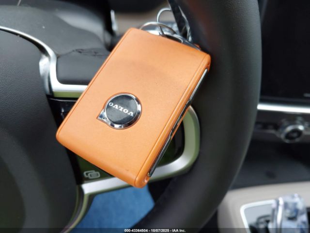 2025 VOLVO XC90 YV4062JB0S1361460 Photo 10