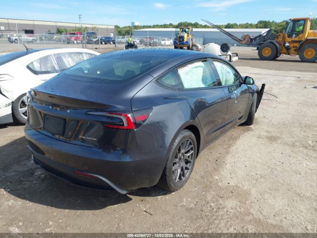 2025 TESLA MODEL 3 5YJ3E1EB3SF877455 Photo 3