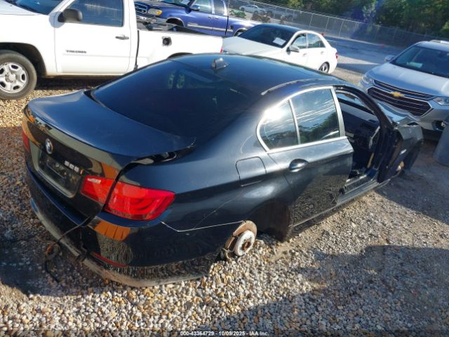 2012 BMW 528I WBAXG5C53CDY29069 Photo 3