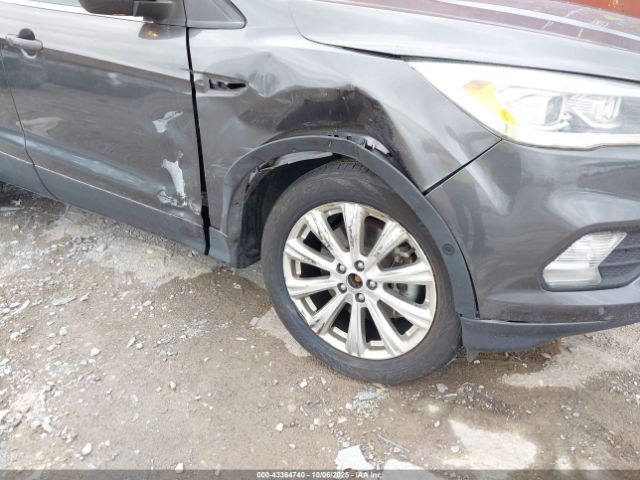 2017 FORD ESCAPE 1FMCU0J93HUB62140 Photo 5