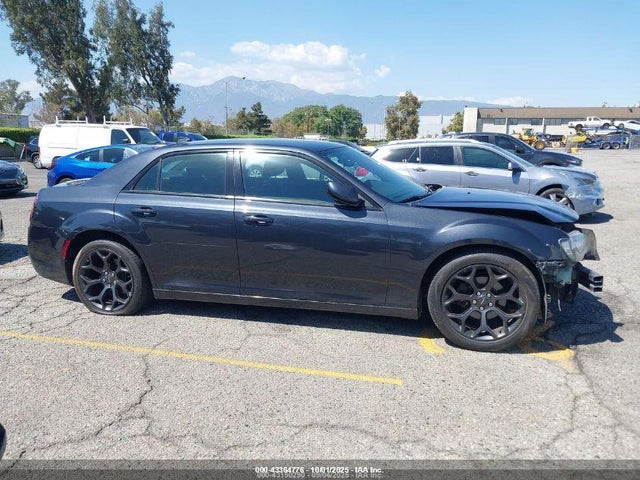 2C3CCABG8KH515237 Chrysler 300 300s