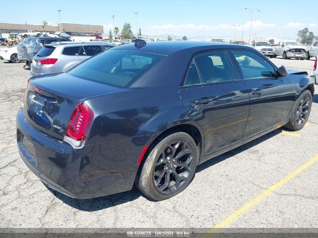 2C3CCABG8KH515237 Chrysler 300 300s