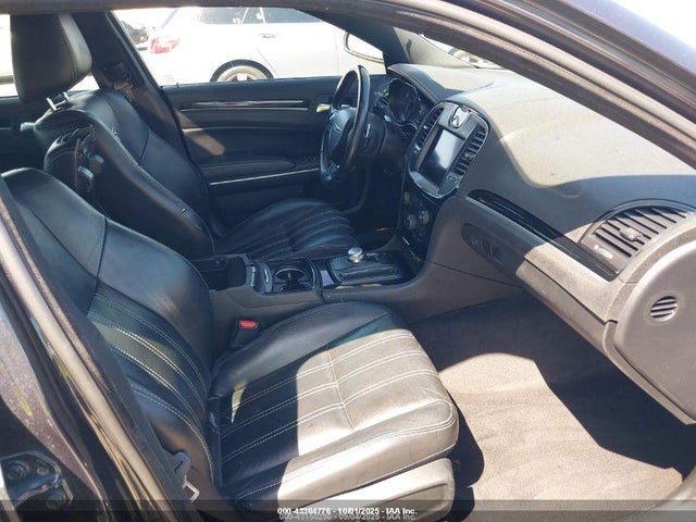 2C3CCABG8KH515237 Chrysler 300 300s