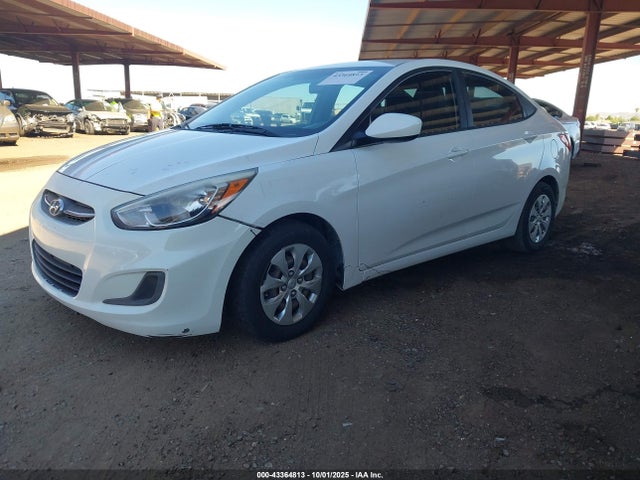 Hyundai 2017 2017 KMHCT4AE9HU224146 Image 2