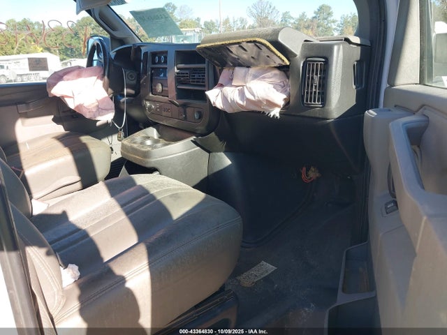 1GCWGAFPXM1303819 Chevrolet lv1