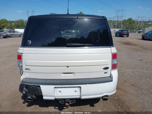 Ford 2014 2014 2FMHK6C88EBD06706 Image 17