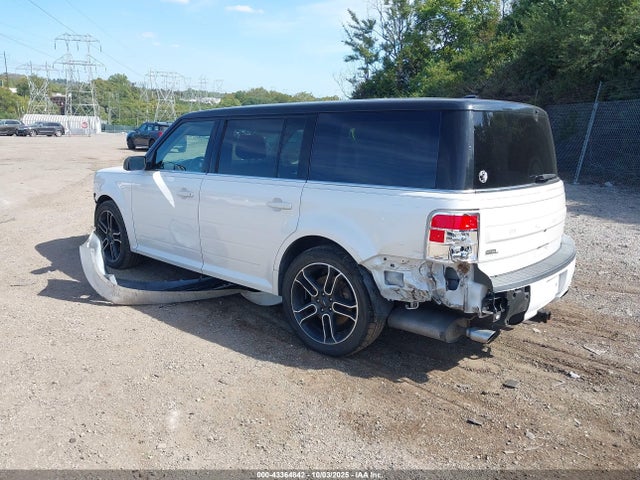 Ford 2014 2014 2FMHK6C88EBD06706 Image 3