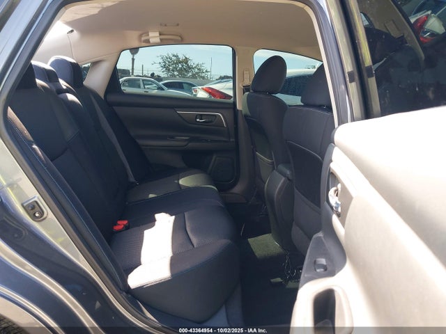 1N4AL3AP0HC478752 Nissan Altima 2.5 Sr