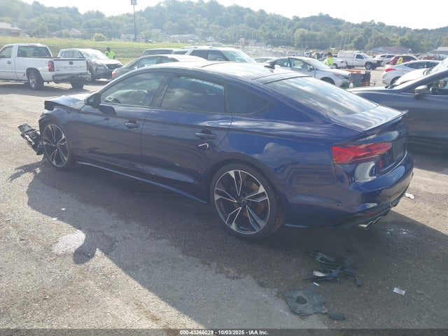 2022 AUDI S5 WAUC4CF58NA032425 Photo 2