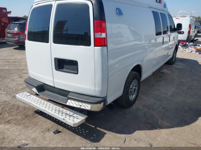 2013 CHEVROLET EXPRESS 3500 1GBZGUCL0D1162604 Photo 3