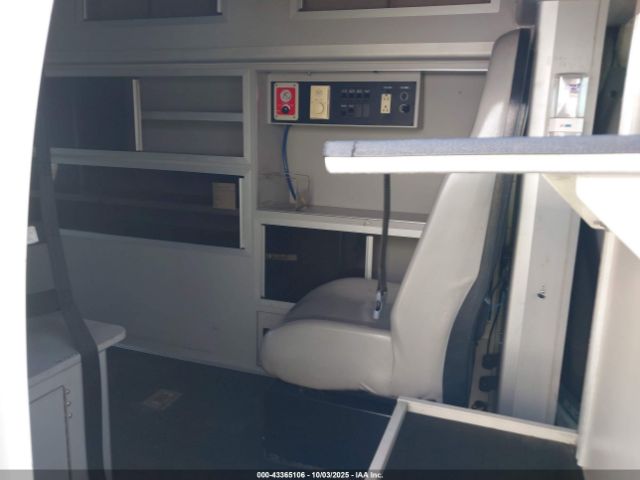 2013 CHEVROLET EXPRESS 3500 1GBZGUCL0D1162604 Photo 7