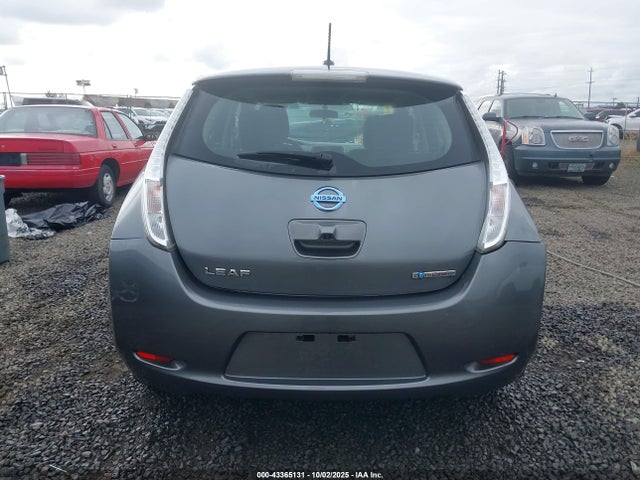 Nissan LEAF S 2017 1N4BZ0CP0HC303755 Image 15