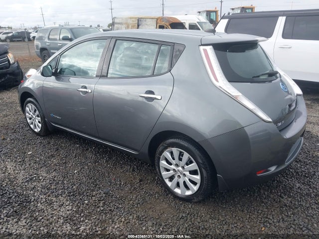Nissan LEAF S 2017 1N4BZ0CP0HC303755 Image 3