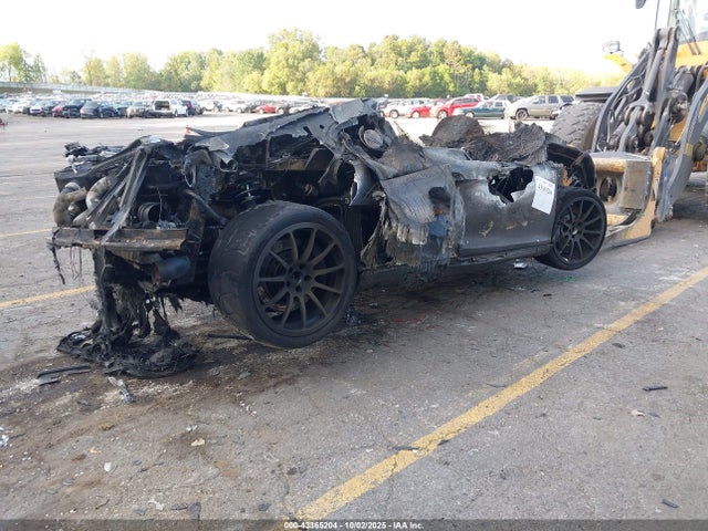 2011 AUDI R8 WUAANAFG7BN000196 Photo 3