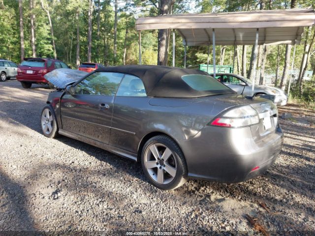 2011 SAAB 9-3 YS3FA7CY4B1305217 Photo 2
