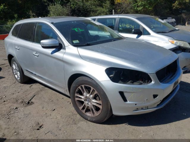 2016 VOLVO XC60 YV4612RK5G2831142