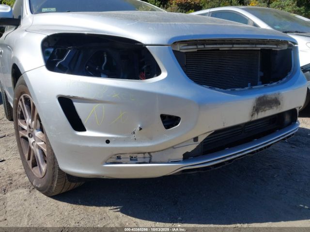 2016 VOLVO XC60 YV4612RK5G2831142 Photo 5