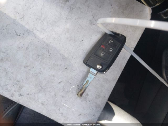 2019 VOLKSWAGEN GOLF R WVWVA7AU9KW228141 Photo 10