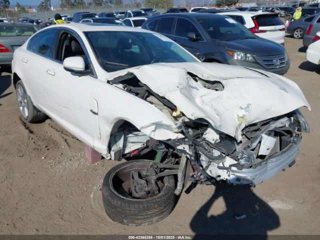 2010 JAGUAR XF SAJWA0JC4AMR49529 Photo 0