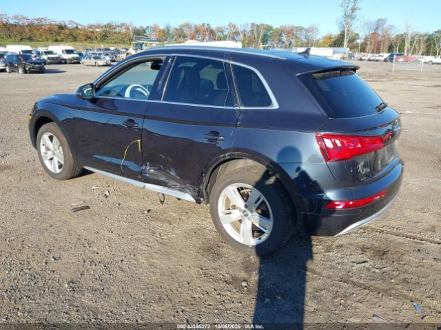 2019 AUDI Q5 WA1BNAFYXK2054078 Photo 2