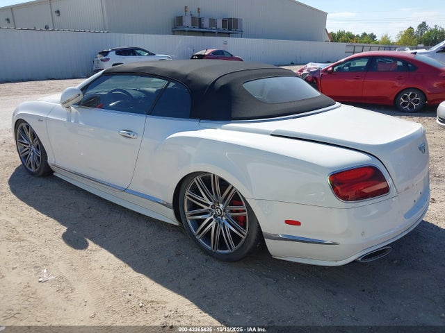 2015 BENTLEY CONTINENTAL GT SCBGJ3ZA2FC049218 Photo 2