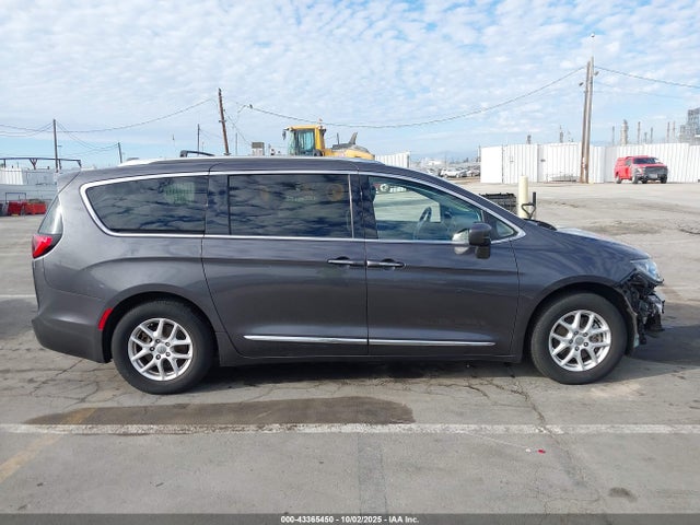 Chrysler 2020 2020 2C4RC1BG4LR269076 Image 14