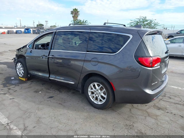 Chrysler 2020 2020 2C4RC1BG4LR269076 Image 3
