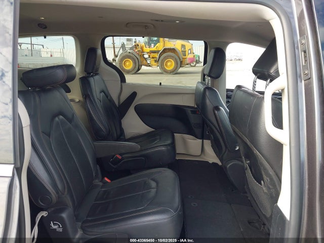 Chrysler 2020 2020 2C4RC1BG4LR269076 Image 8