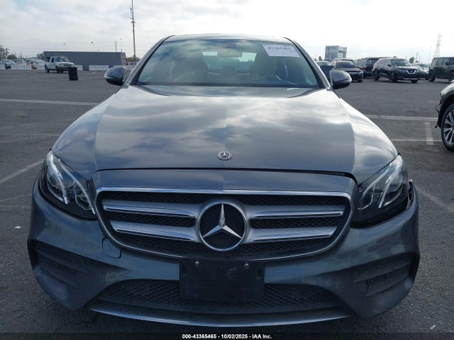 WDDZF4JB6JA316131 Mercedes-Benz E 300