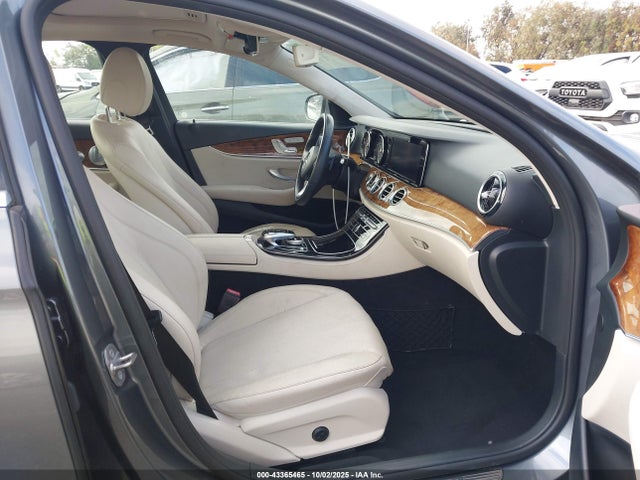 WDDZF4JB6JA316131 Mercedes-Benz E 300