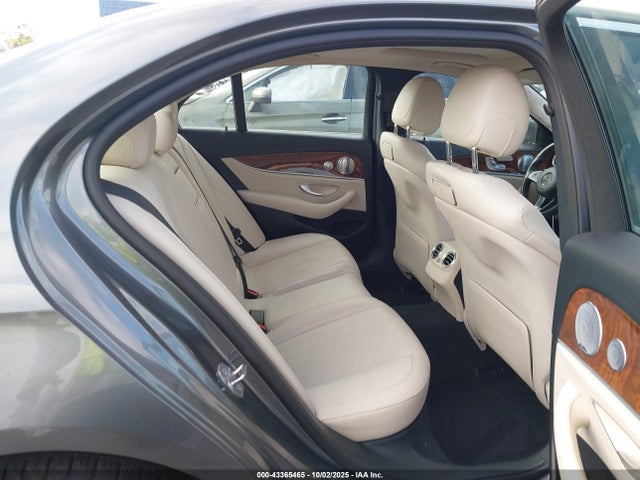WDDZF4JB6JA316131 Mercedes-Benz E 300