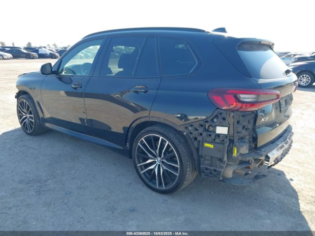 2021 BMW X5 5UXCR4C06M9F15884 Photo 2