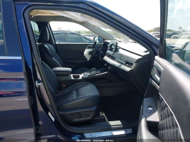 2022 MITSUBISHI OUTLANDER JA4J3VA86NZ059547 Photo 4