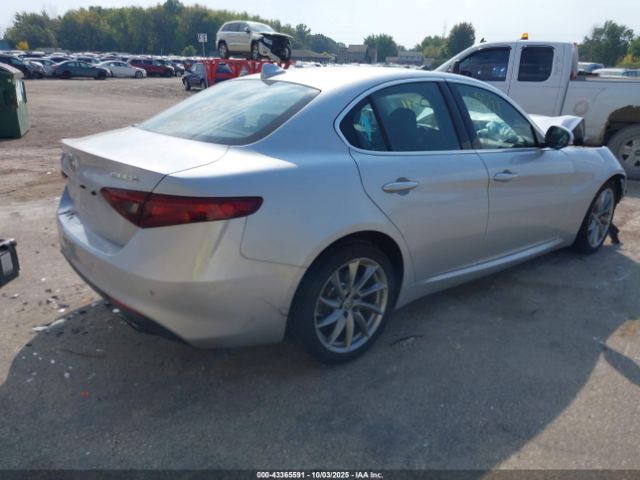 2017 ALFA ROMEO GIULIA ZARFAEDN8H7527836 Photo 3