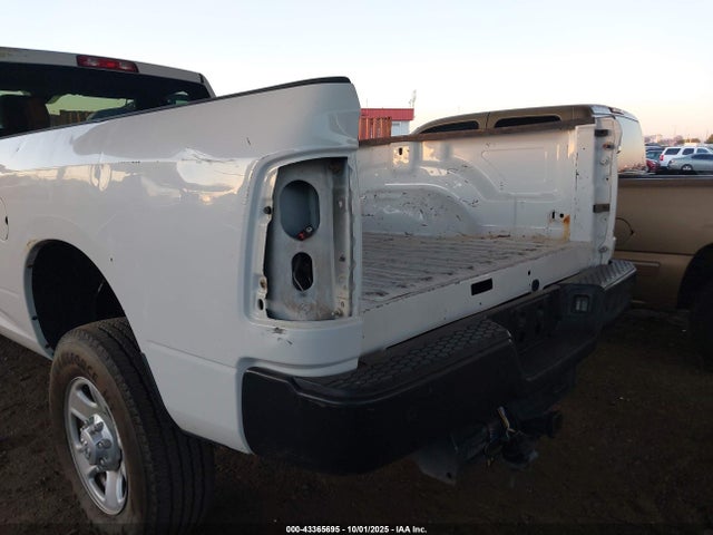3C7WRCAL9HG737637 RAM 3500