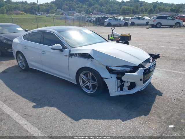 2022 AUDI A5 SPORTBACK WAUDACF56NA010212