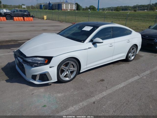 2022 AUDI A5 SPORTBACK WAUDACF56NA010212 Photo 1