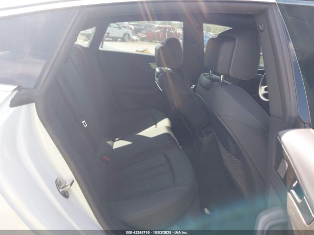 2022 AUDI A5 SPORTBACK WAUDACF56NA010212 Photo 7